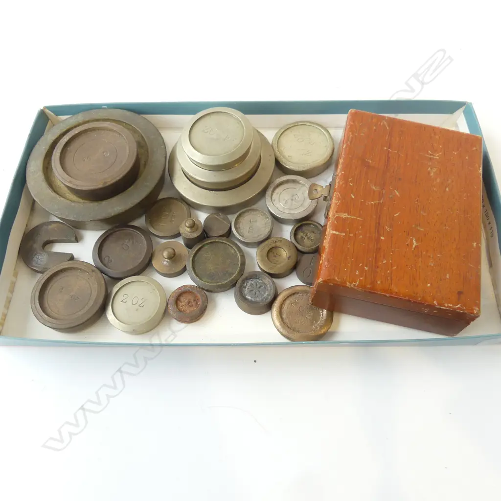 ASST. IMPERIAL WEIGHTS + CASED METRIC SET Image 1++