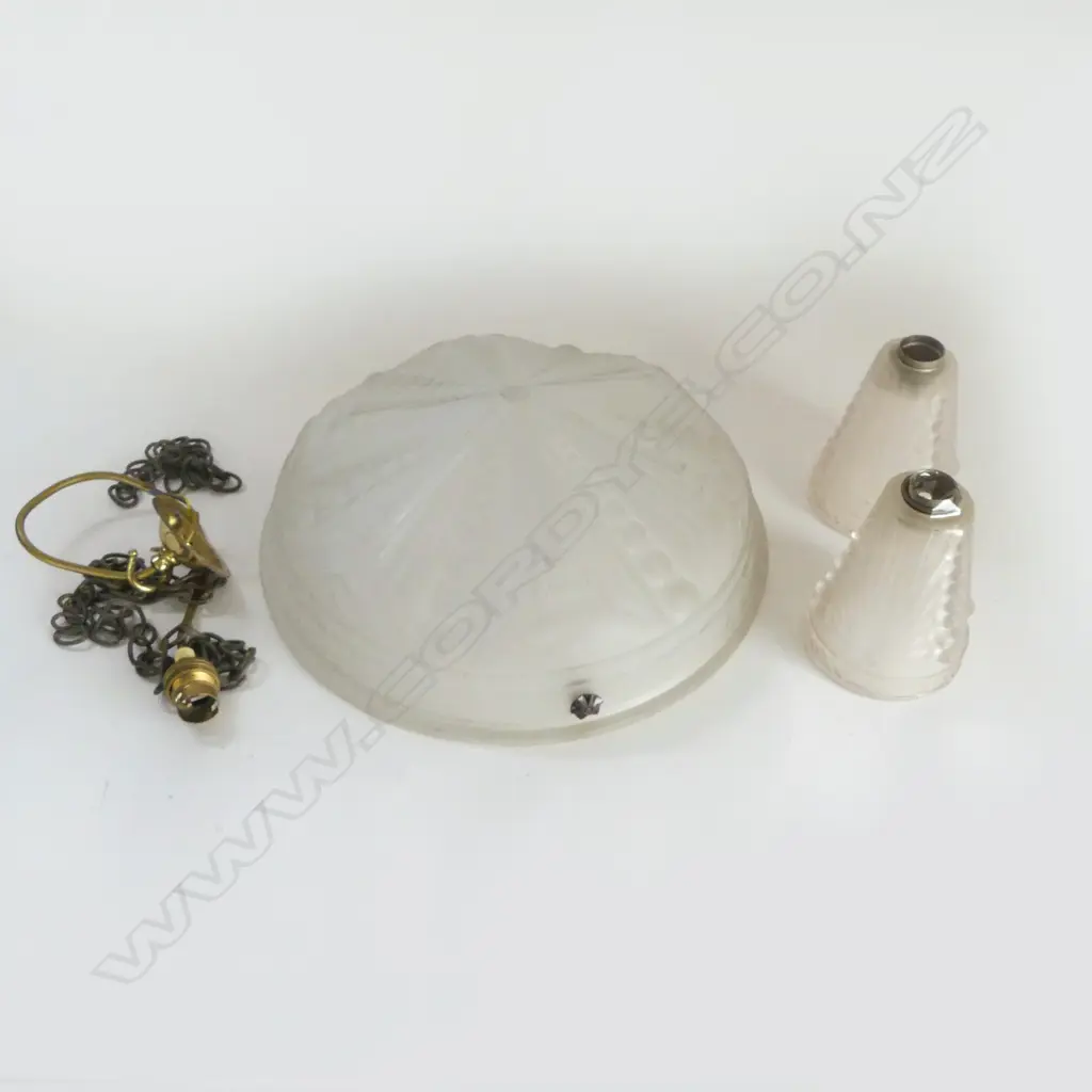 VINTAGE FRENCH OPAQUE GLASS PLAFONNIER LIGHT SHADE 350mm dia + PR LIGHT SHADES H.130mm Image 1++