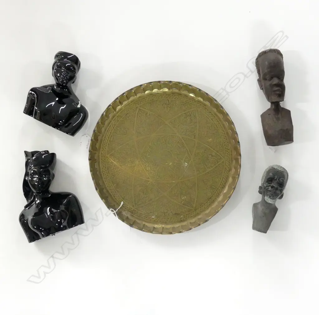 4 BUSTS 1 STNE 1 WOOD 2 CHINA ON ISLAMIC BRASS TRAY DIA 350MM Image 1++