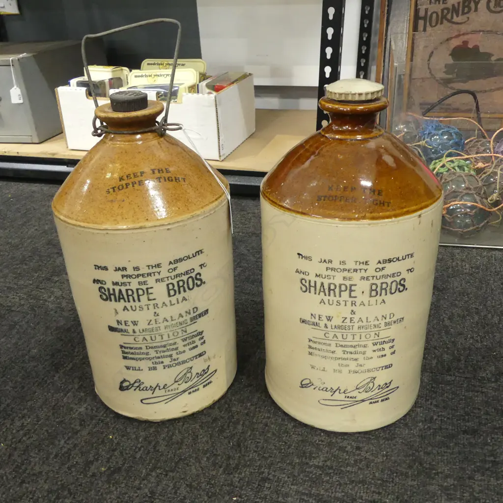 2 SHARPE BROS. CROCKS H.330mm Image 1++