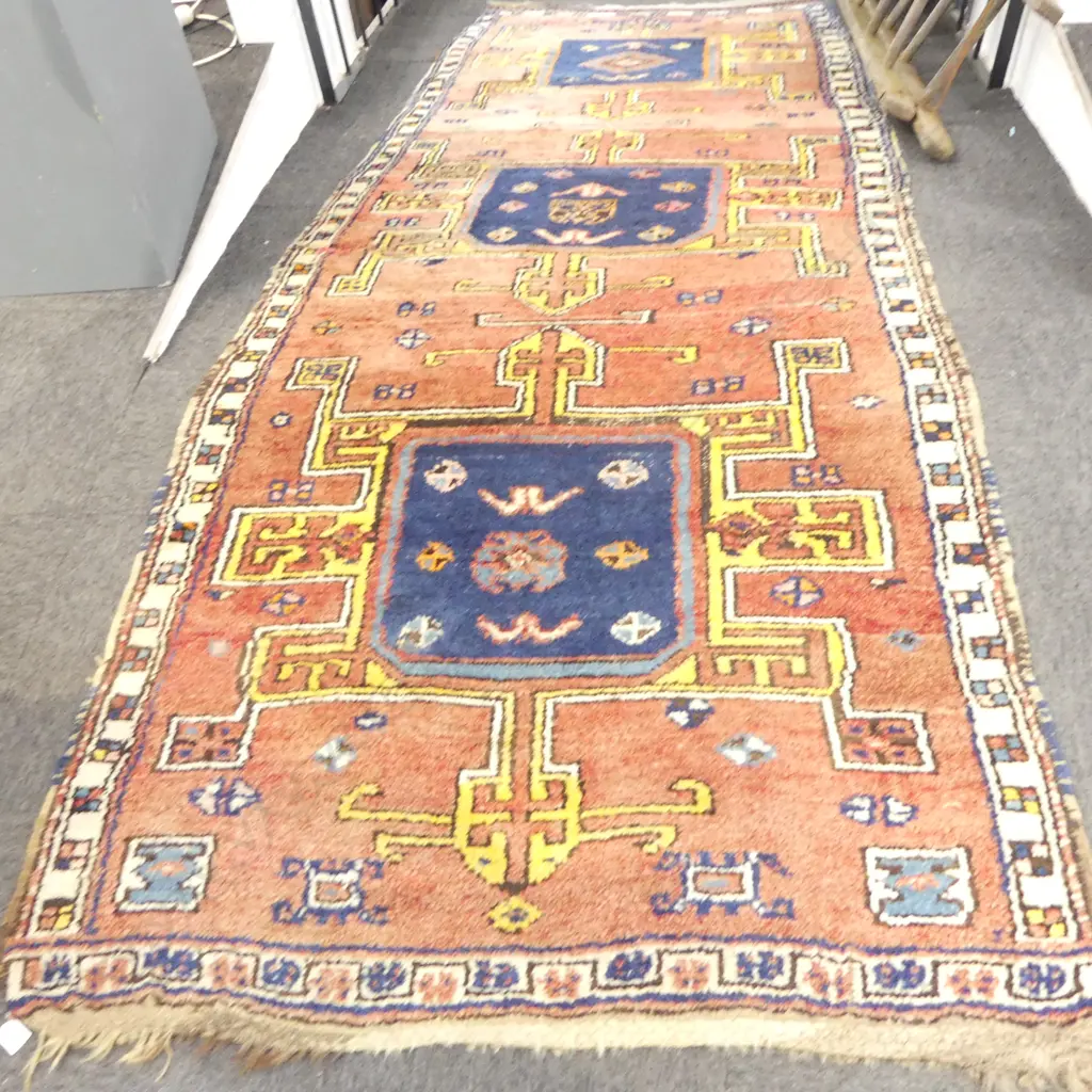 HAND KNOTTED ALL WOOL RUG 3200x1500mm repaired Image 1++