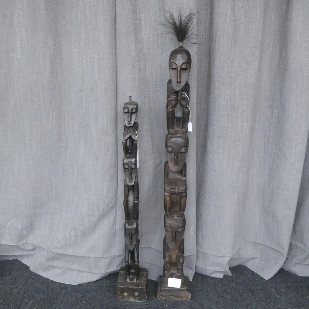 2 GARNAIN CARVED WOOD MEDICIAN TOTEMS H1030MM TALLEST Image 1++