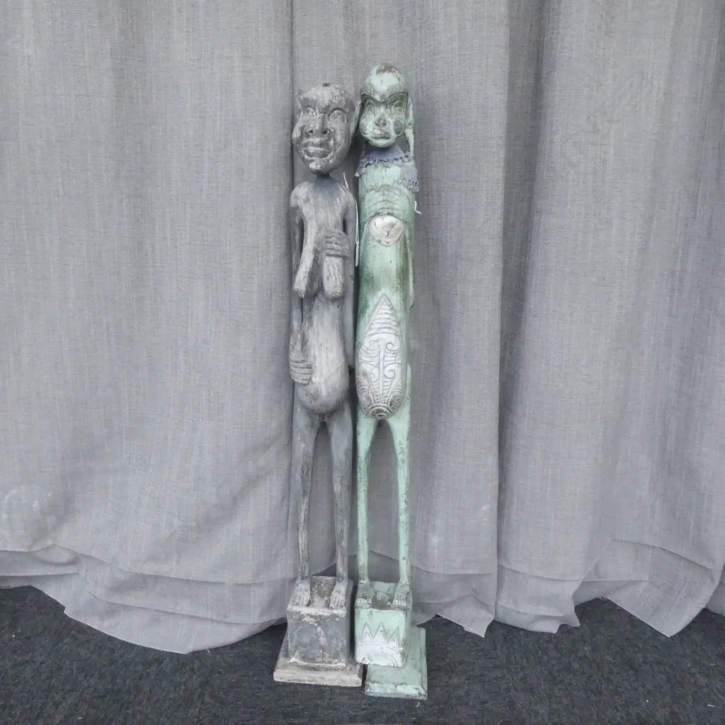 2 TALL ETHNIC INDONESION CARVED WOOD FIGURES H980MM Image 1++