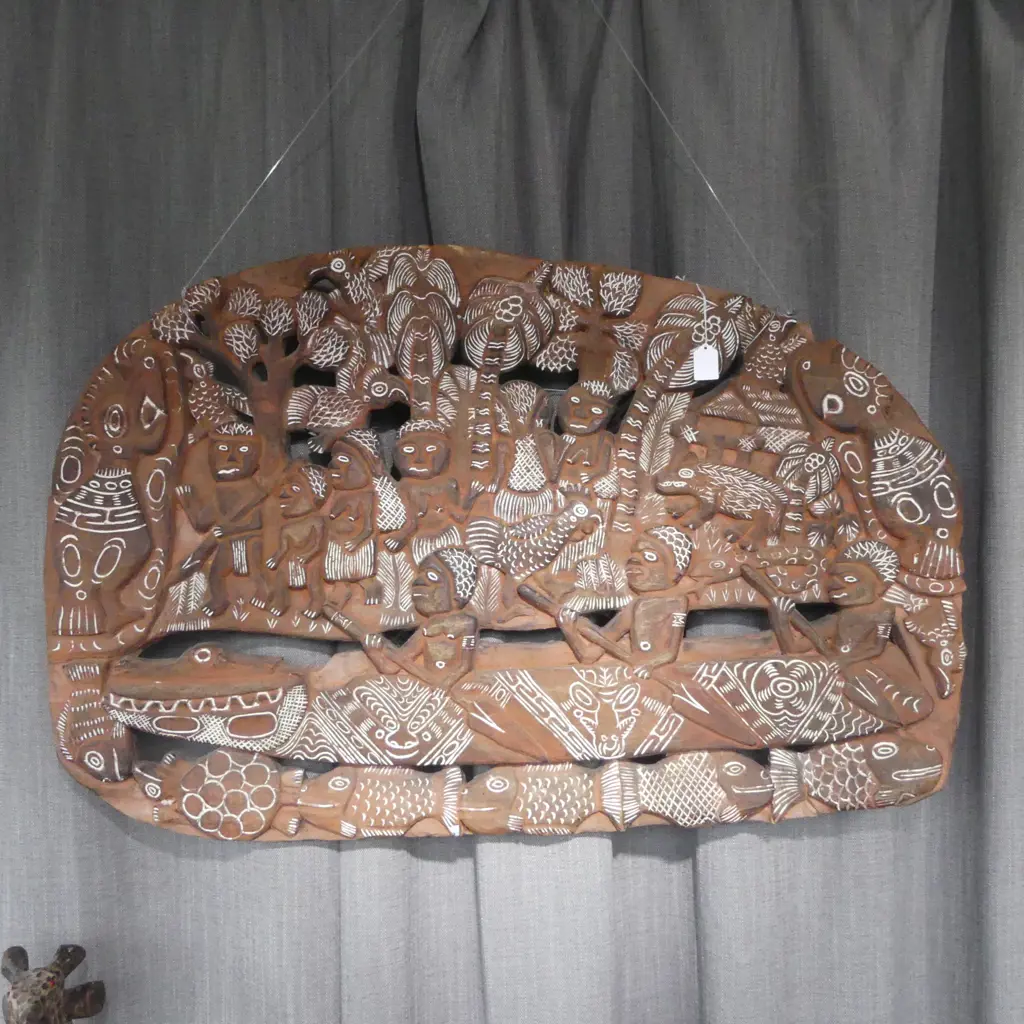 PNG CARVED WOOD STORY BOARD L950MM Image 1++