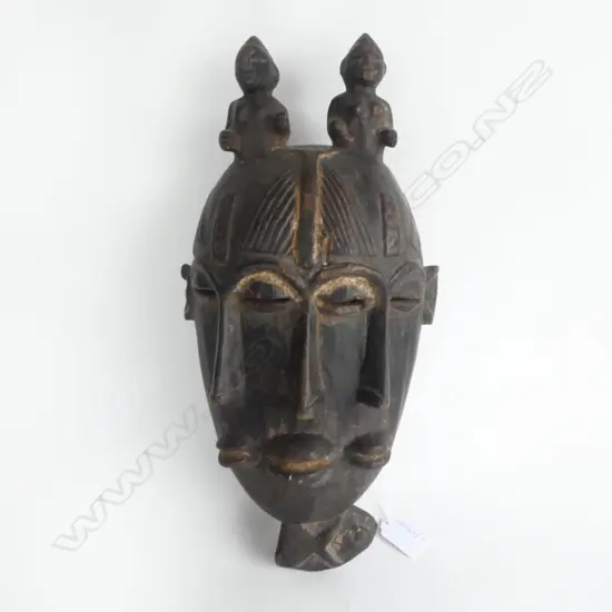 CARVED WOODEN AFRICAN MASK H.370mm