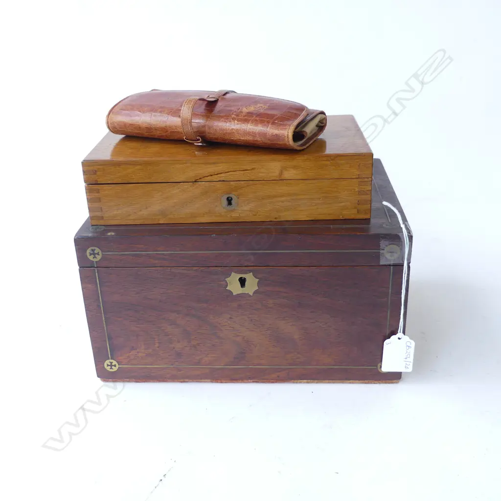 INLAID WOODEN BOX, CASED DRAWING SET, NAIL SET Image 1++