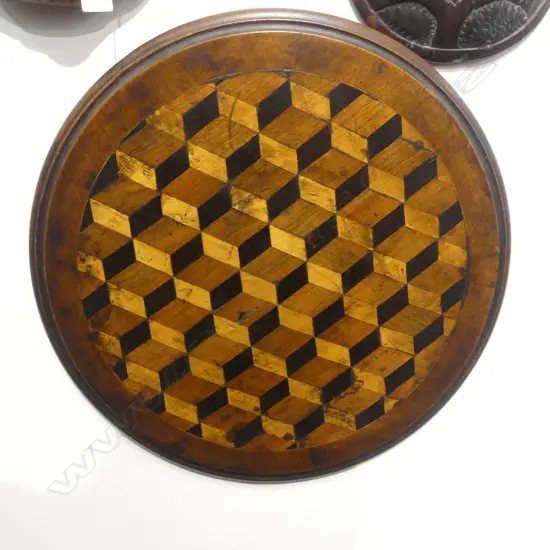 MARQUETRY SHIELD TUMBLING BOXES PATTERN, WALL HANGING (formerly tabletop?)