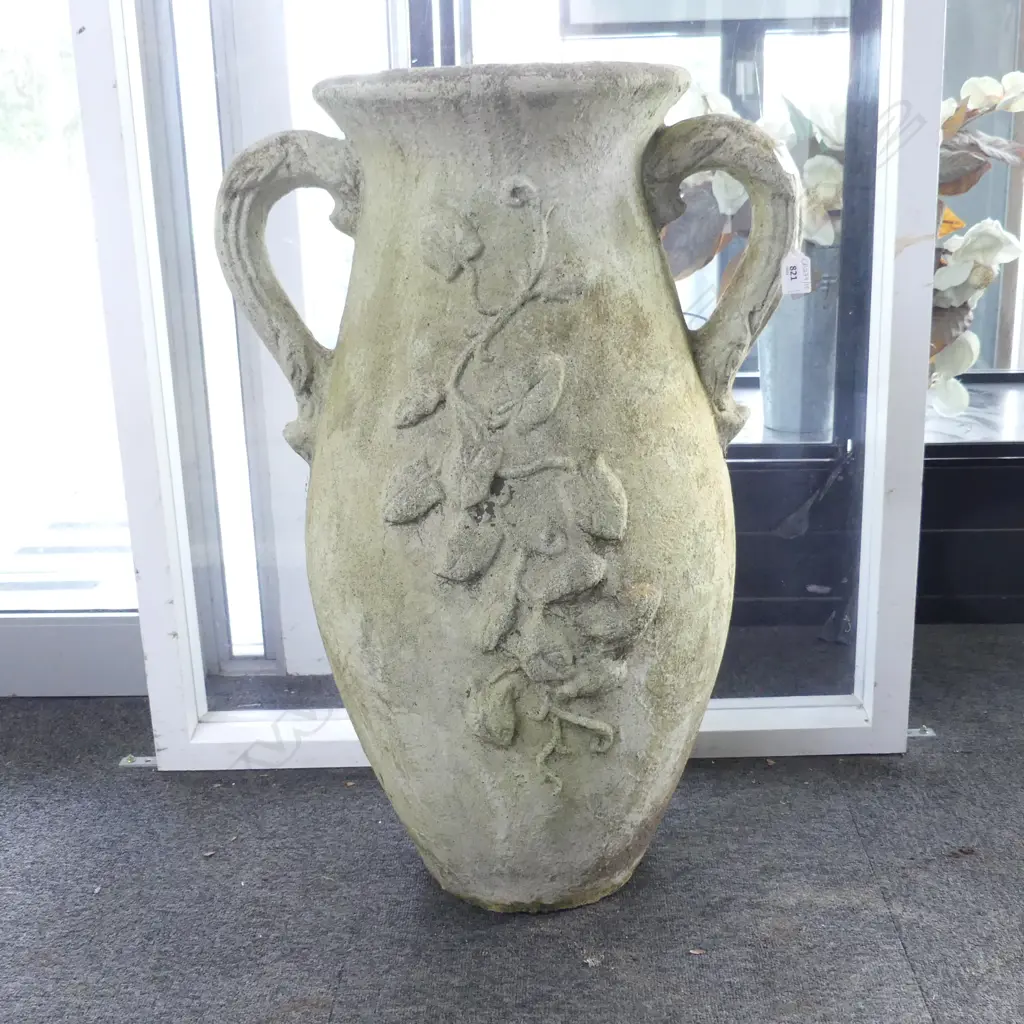 CONCRETE GARDEN POT H.750mm Image 1++