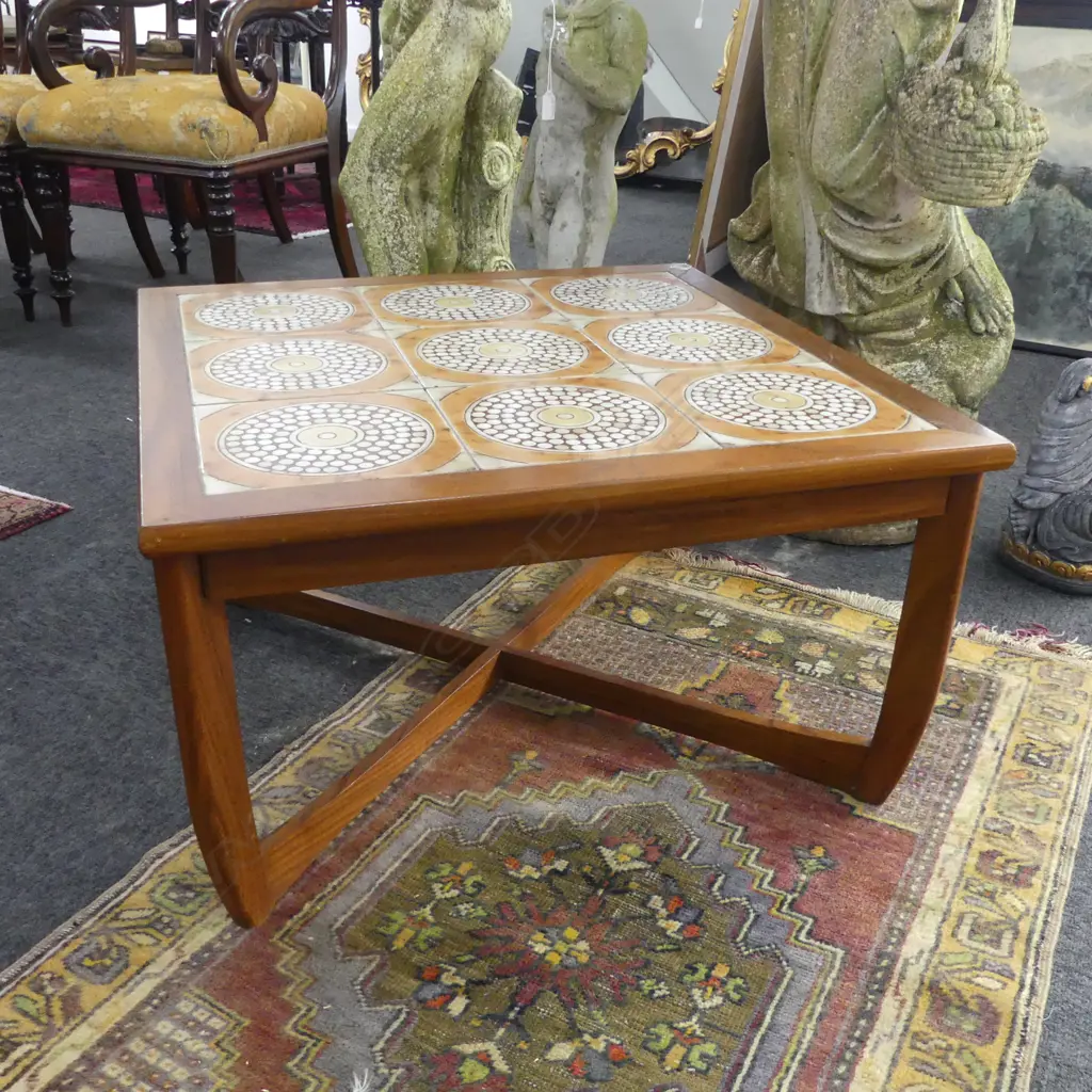 MID CENTURY TEAK & TILE TOP COFFEE TABLE 700x700x390mm Image 1++