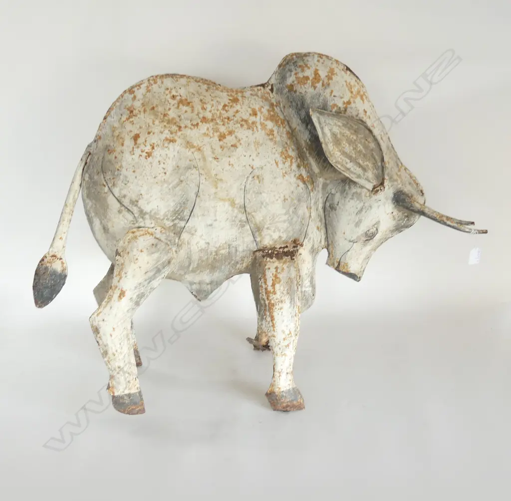 PAINTED METAL COW H.640mm (1 FOOT RUSTED) Image 1++