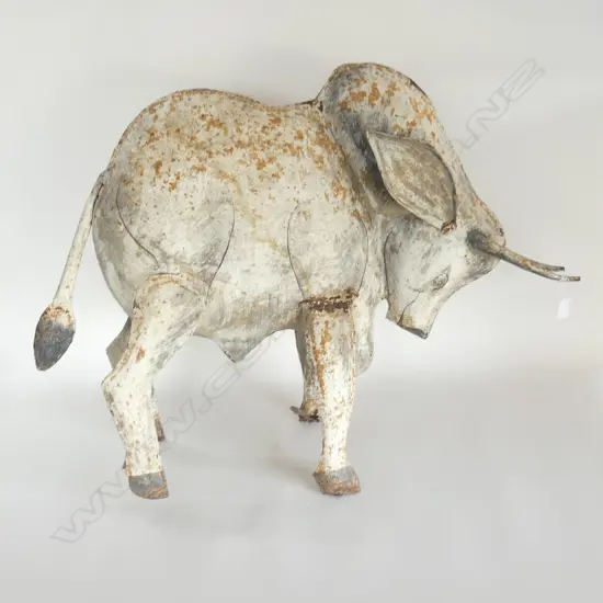PAINTED METAL COW H.640mm (1 FOOT RUSTED)