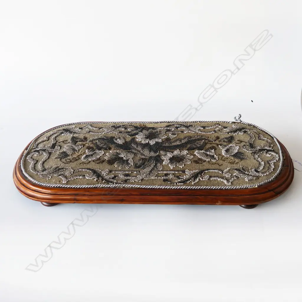 VICTORIAN MAHOGANY PANEL  w. NEEDLEWORK TOP W.560mm FAULTS Image 1++