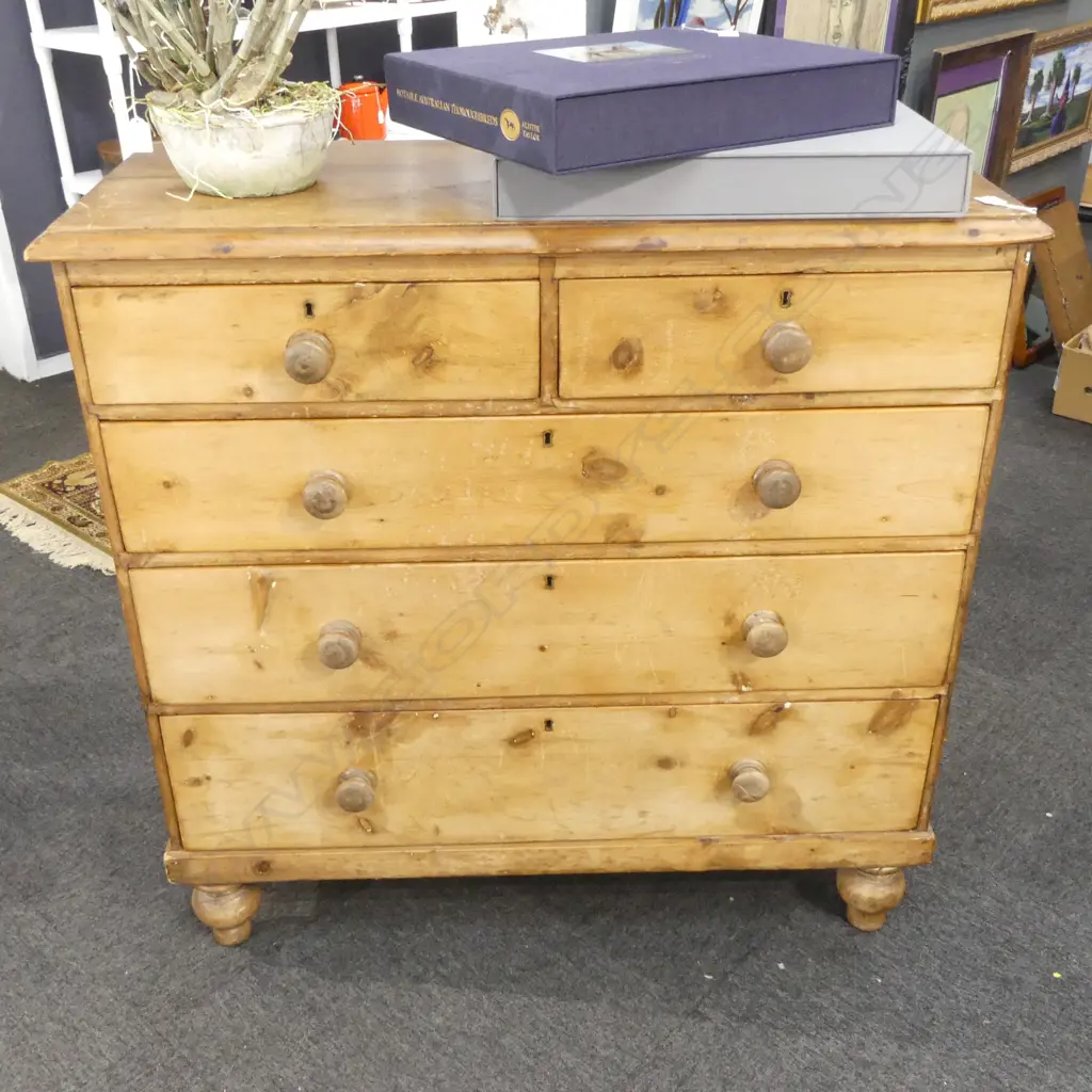 VICTORIAN PINE CHEST OF DRAWERS 1040x450x1020mm Image 1++