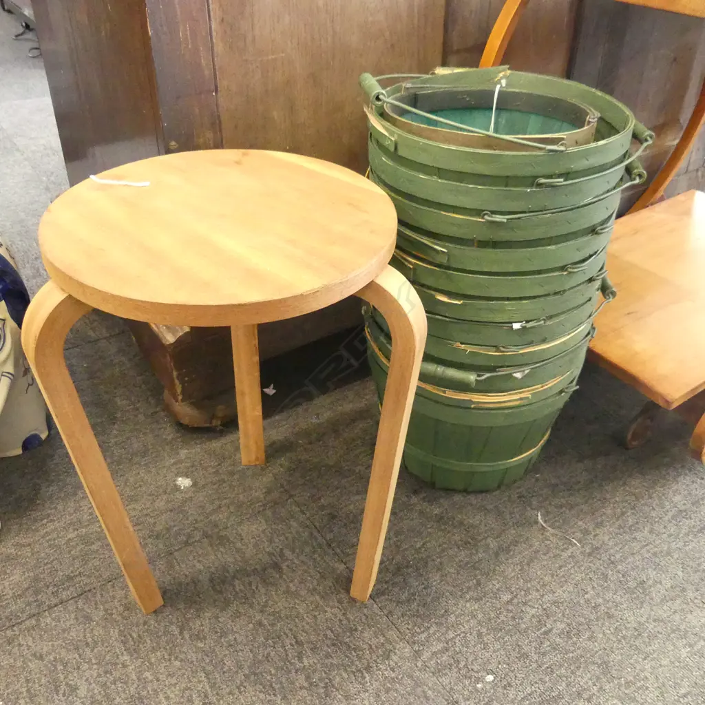 12 GREEN PAINTED BUCKETS H.180mm, 280mm dia + 3 LEGGED STOOL H.450mm Image 1++