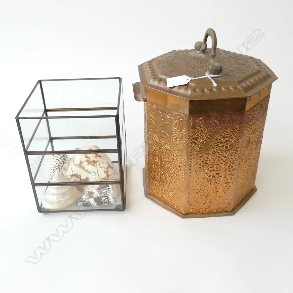 COPPER CONTAINER H.250mm + GLASS CASE w. 4 SHELLS Image 1++