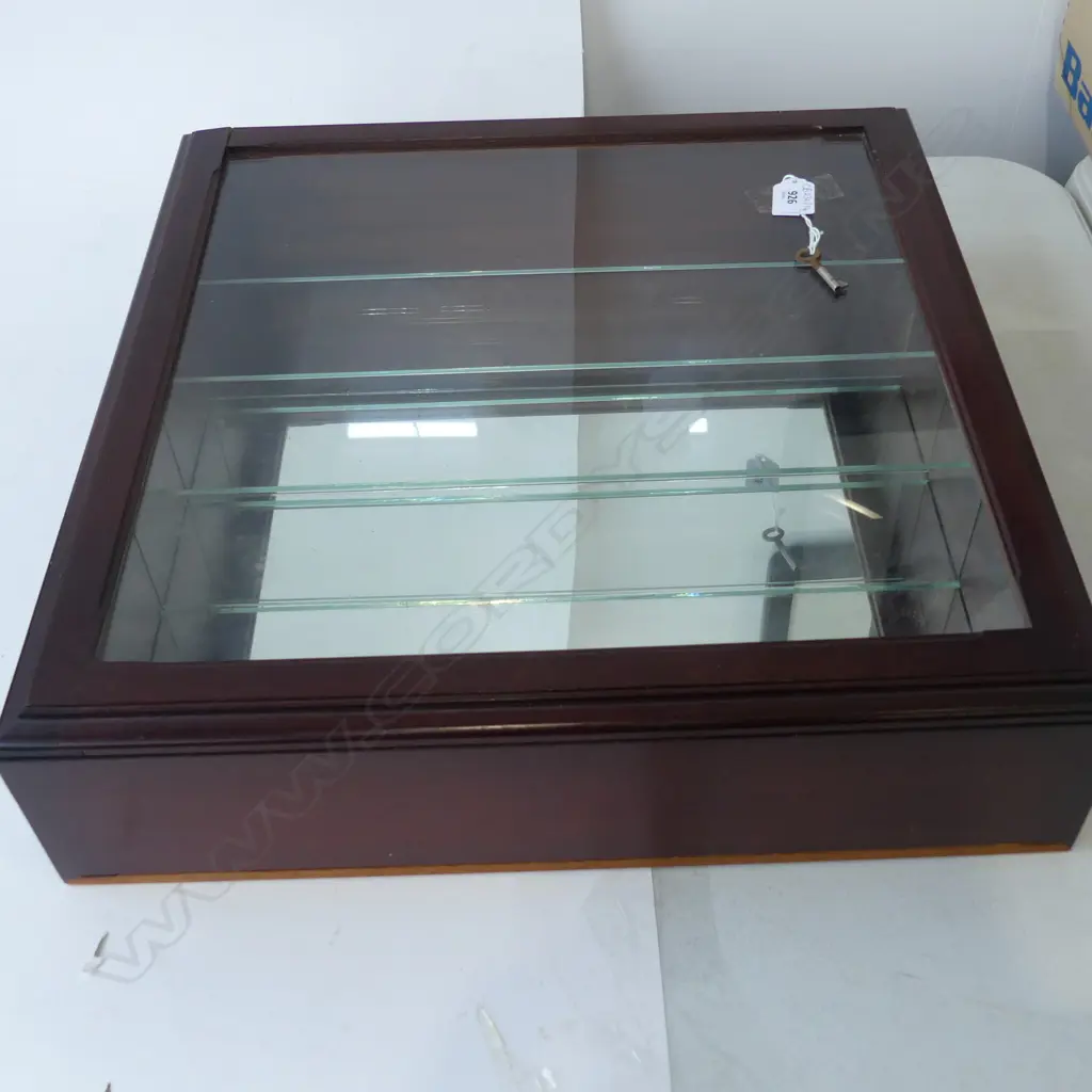 DISPLAY CABINET 470x120x470mm Image 1++