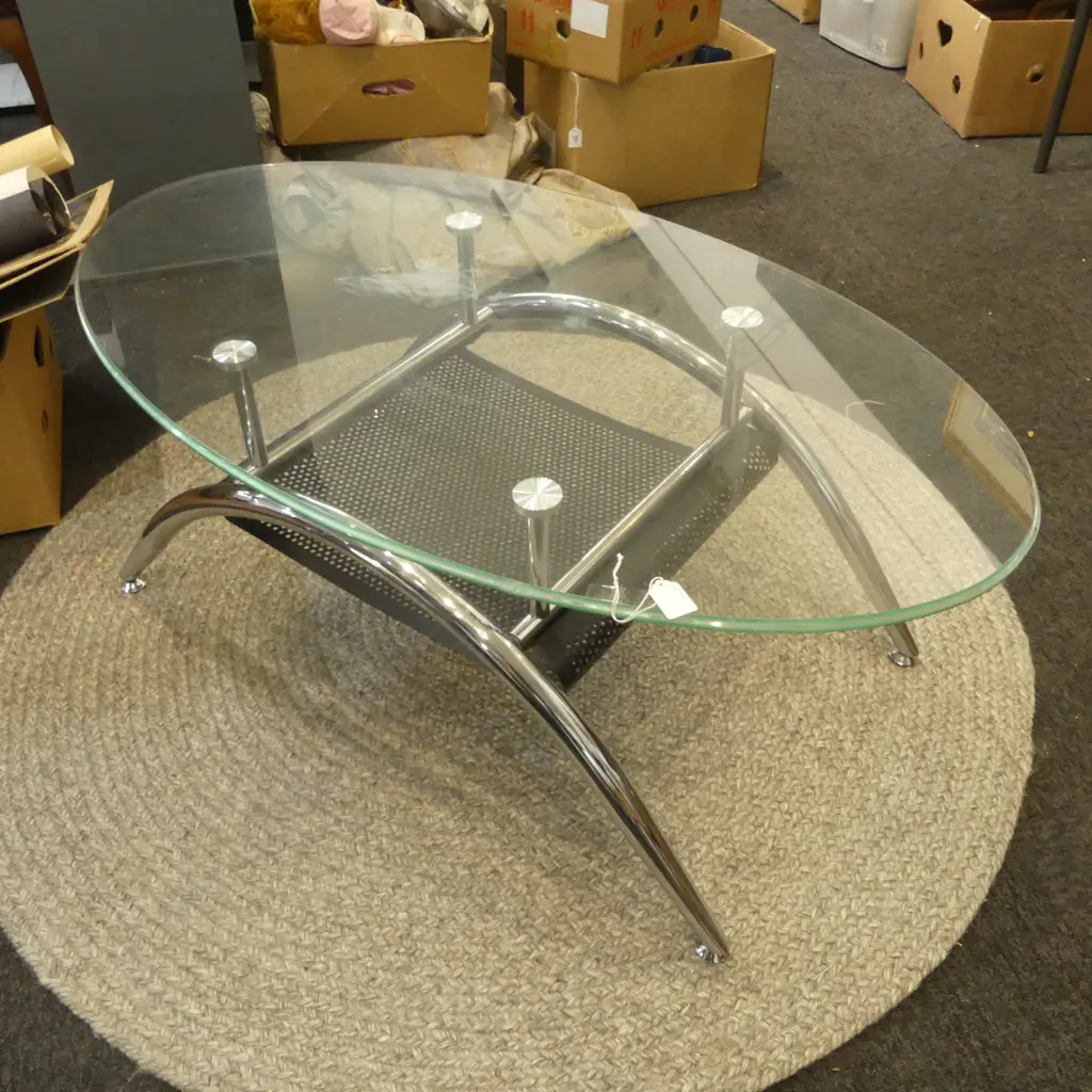 DESIGNER COFFEE TABLE, OVAL GLASS TOP 1030x595x390mm Image 1++