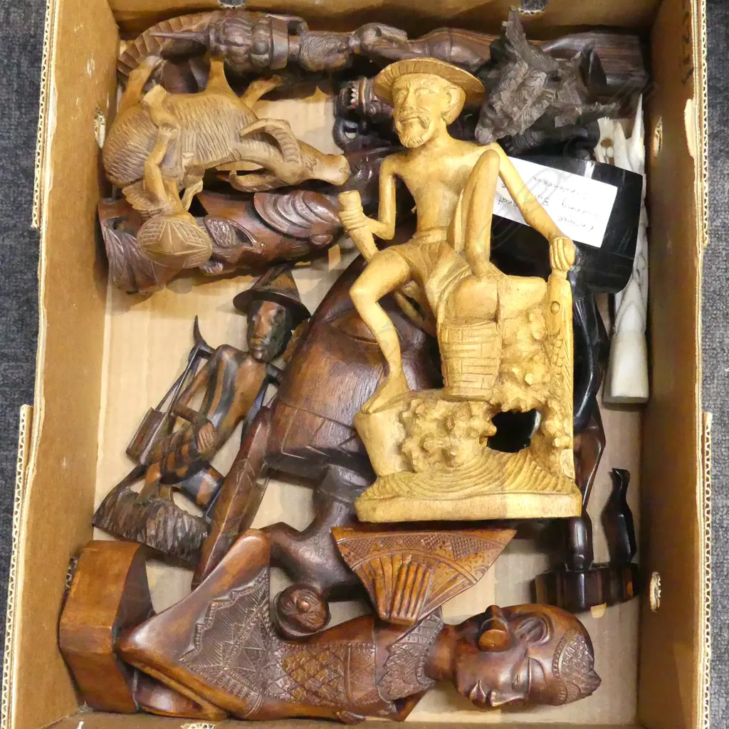COLLECTION OF 12 INDONESION WOOD & BONE CARVINGS Image 1++