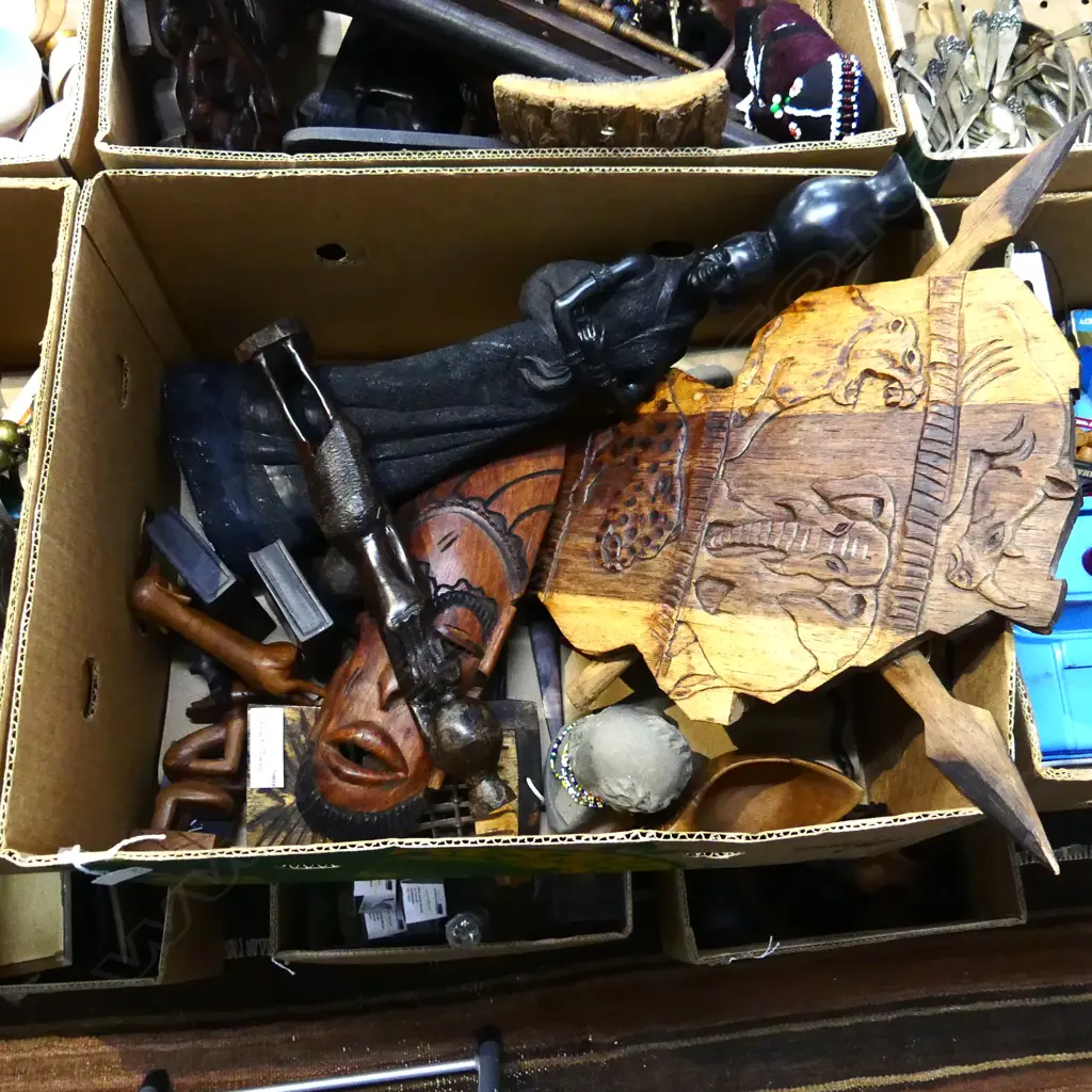 COLLECTION OF ETHNIC AFRICAN WOOD POTTERY & STONE ART PCS Image 1++