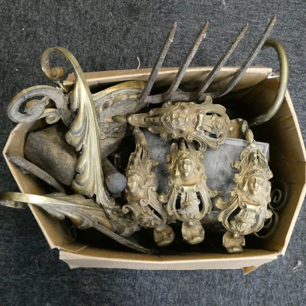 METAL FURNITURE MOUNTS ETC Image 1++