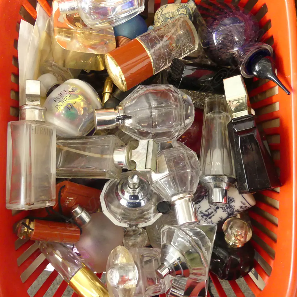 ASST. PERFUME BOTTLES Image 1++