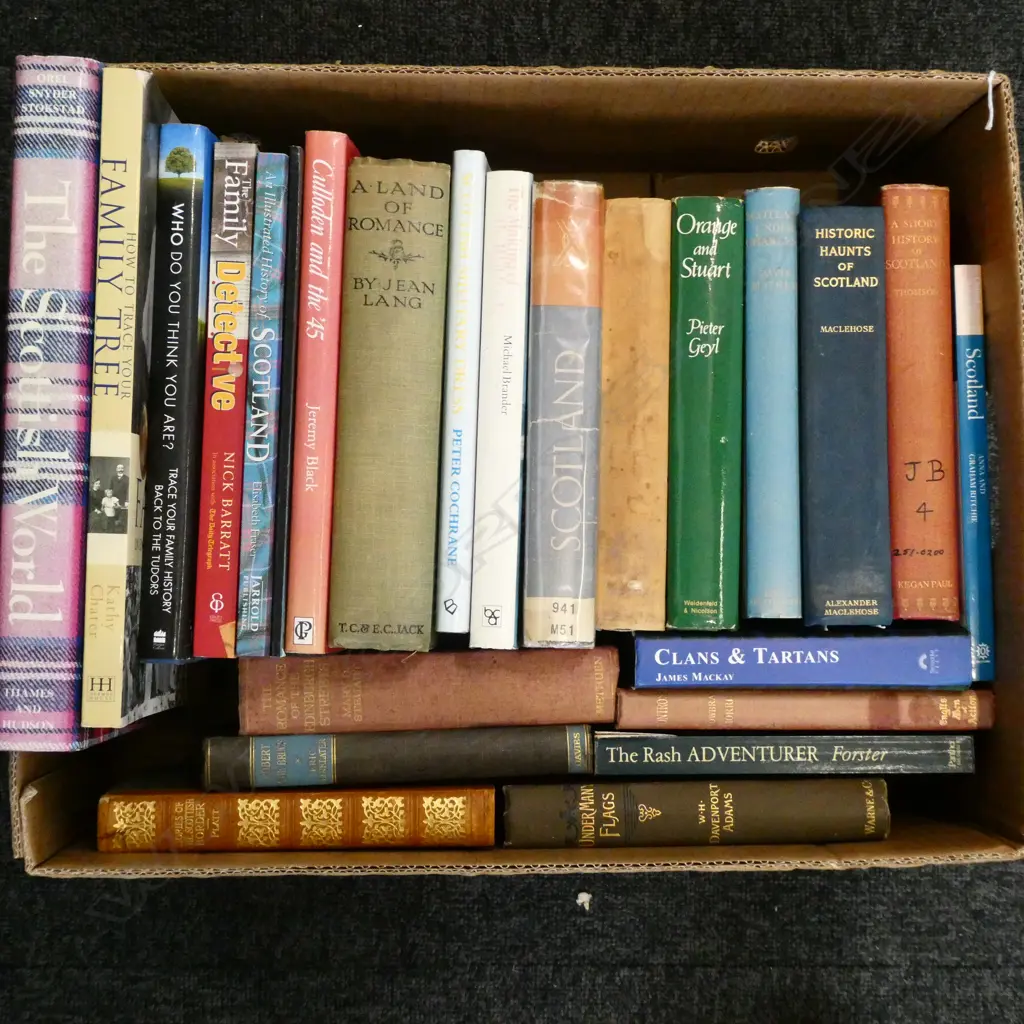 BOOKS; SCOTTISH HISTORY Image 1++