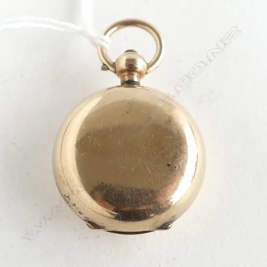 GP SOVEREIGN CASE ONE SIDE HAS BEEN ENGRAVED