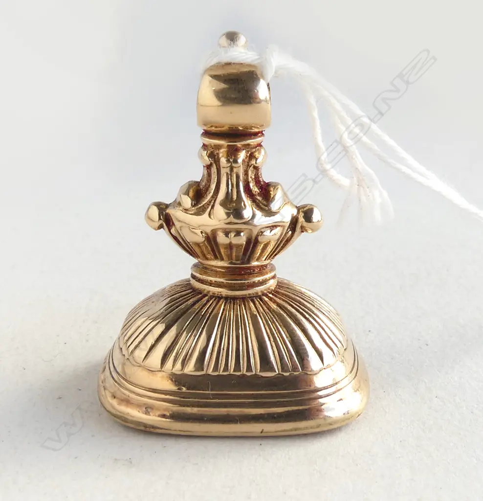 **RTV** ROLLED ROSE GOLD SEAL WITH RED//CLEAR AGATE STONE H.35mm Image 1++