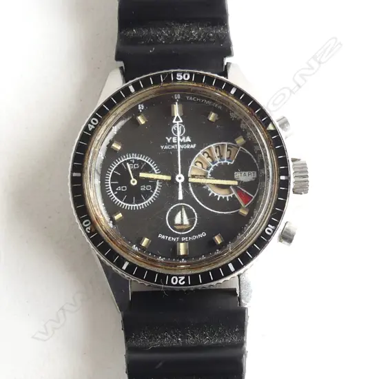 YEMA YACHTINGRAF  FRENCH 'REGATTA WATCH' STAINLESS STEEL GENTS WATCH TYPE 6. C.1970 (RUNNING)