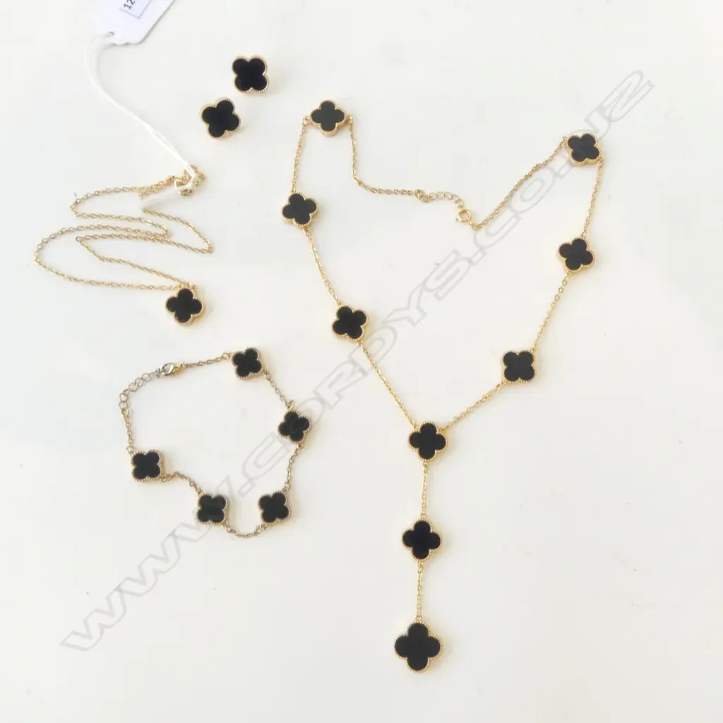 COSTUME SET; 2 NECKLACES, BRACELET & PR EARRINGS Image 1++