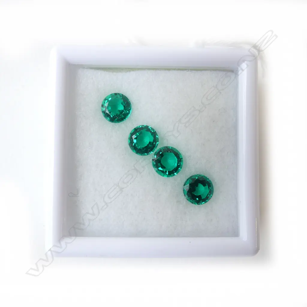 BIRON EMERALDS 6.mm 4X PIECES = 3.0 CTS Image 1++