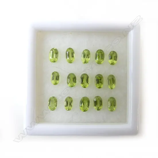 PERIDOT OVAL SHAPE 15 PIECES = 5.28CT