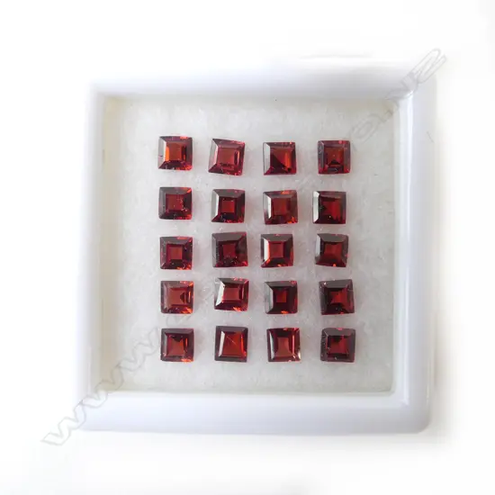 GARNET SQUARES 3.5MM 20 PIECES = 6.11 CTS