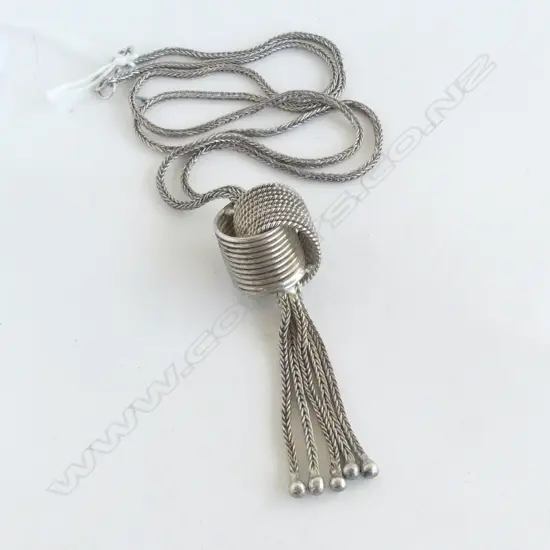 ETHNIC SILVER KNOT NECKLACE