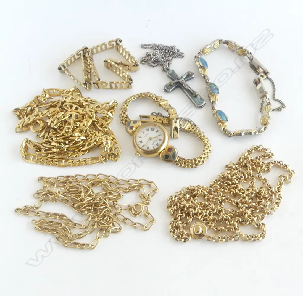 3 GP NECKLACES, 2 BRACELETS, WRIST WATCH, CRUCIFIX PENDANT NECKLACE Image 1++