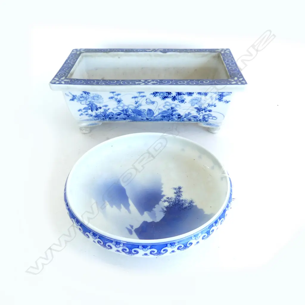 ORIENTAL BLUE & WHITE IKEBANA TROUGH DISH + SHALLOW CIRCULAR BOWL Dia.190mm Image 1++