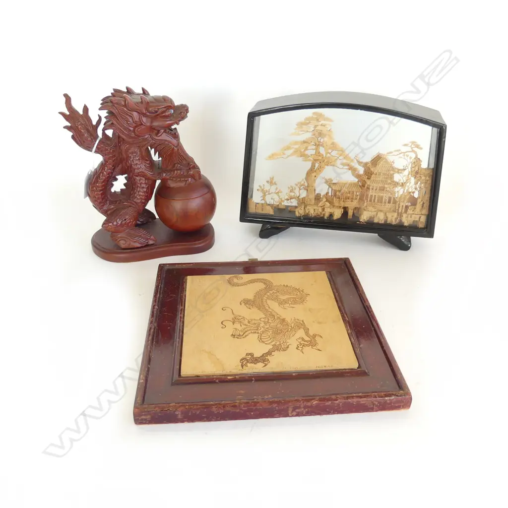3 ORIENTAL PCES; CARVED WOODEN DRAGON H.195mm, PLAQUE, CORK LANDSCAPE W.250mm Image 1++