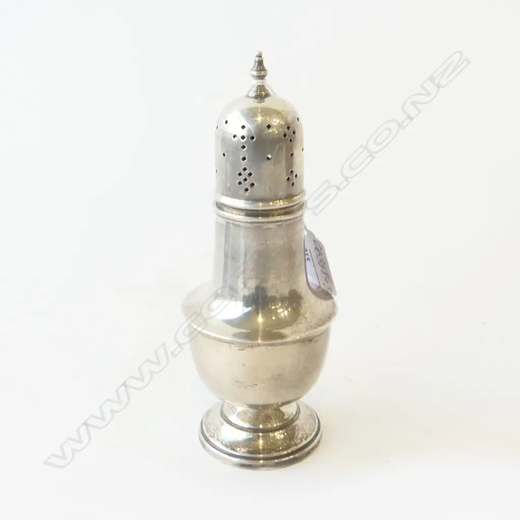 SILVER SUGAR SIFTER, SHEFFIELD, 1946 H.180mm 131gms Image 1++