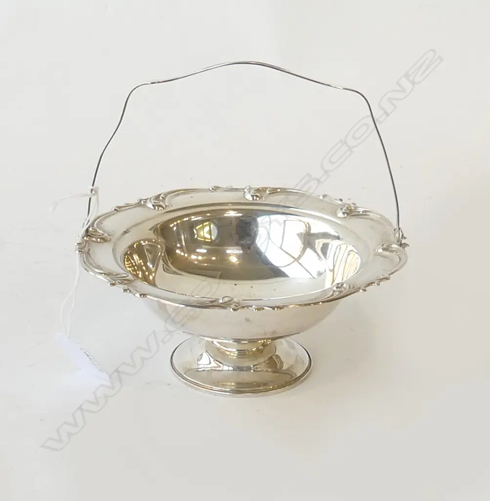 STG SILVER BASKET W. FANCY BORDER BY INTERNATIONAL STERLING USA WEIGHTED BASE, 261GMS,  D.160MM Image 1++