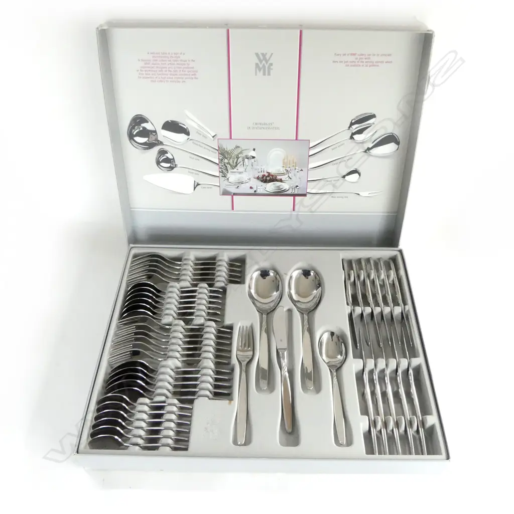 WMF STAINLESS STEEL 'CROMARGAN' 44 PCE CUTLERY SET, BOXED Image 1++
