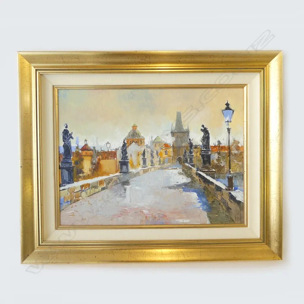 ARTIST UNKNOWN, EUROPENAN CITY SCENE, OIL ON BOARD 285x385mm Image 1++