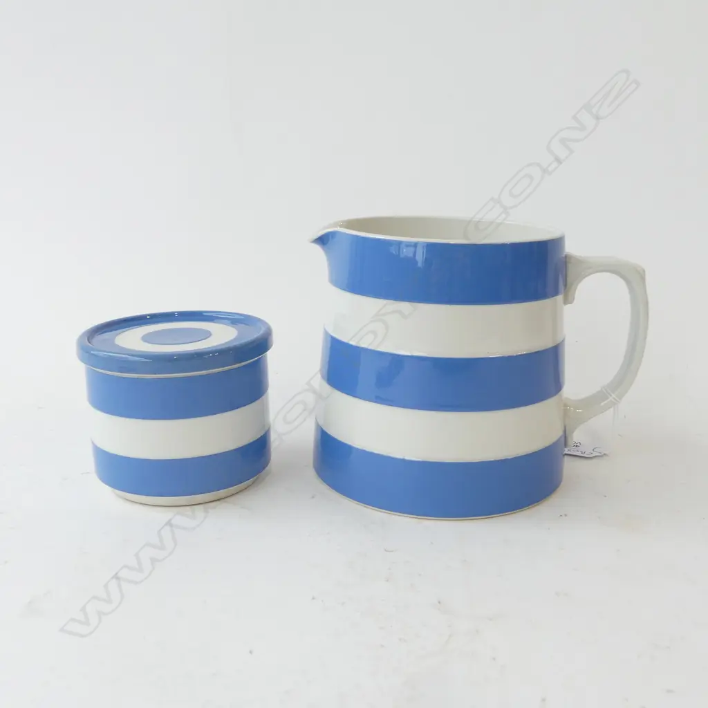 CORNISH WARE BLUE/W MILK JUG H125MM & LIDDED SUGAR H70MM Image 1++