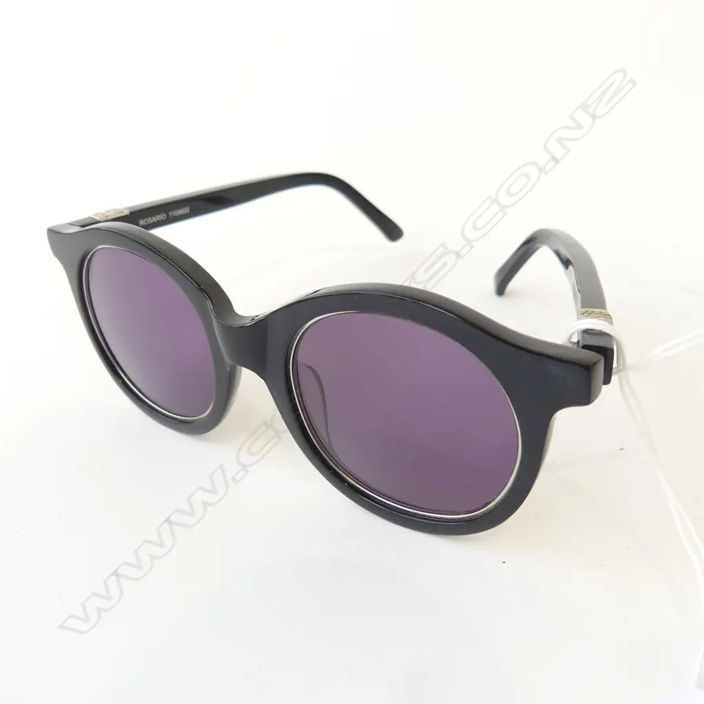 PR OF SASS & BIDE SUNGLASSES Image 1++
