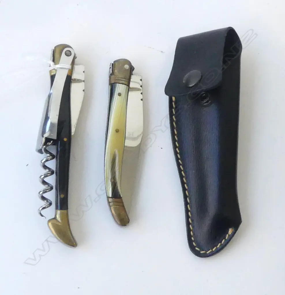 LAGUIOLE POCKET KNIFE & BOTTLE OPENER Image 1++