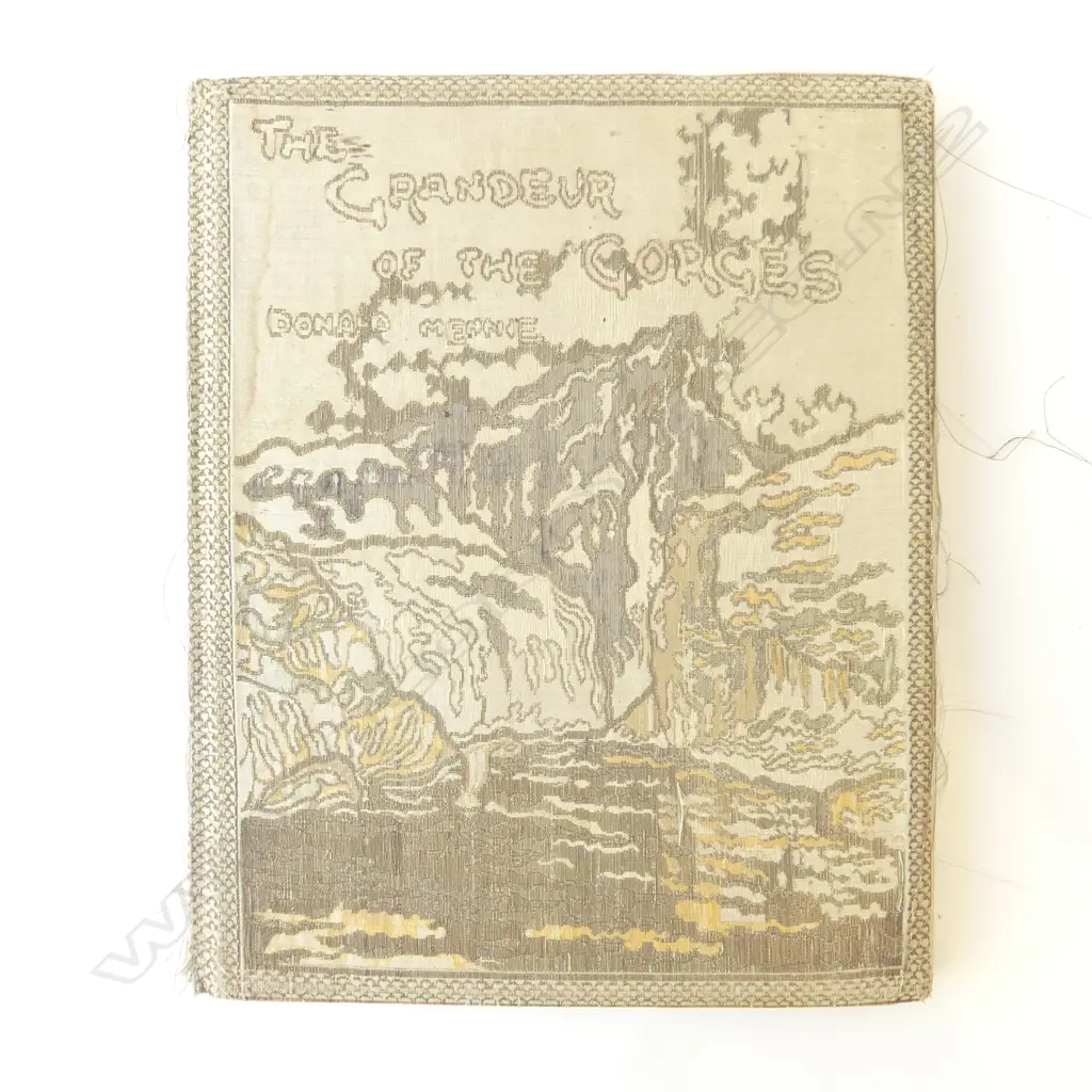 SILK COVERED  CHINESE BOOK OF OLD PHOTO LITHOS , 'THE GRANDEUR OF THE GORGES' BY DONALD MENNIE,PUB 1926, NOTE; FORMER OW Image 1++