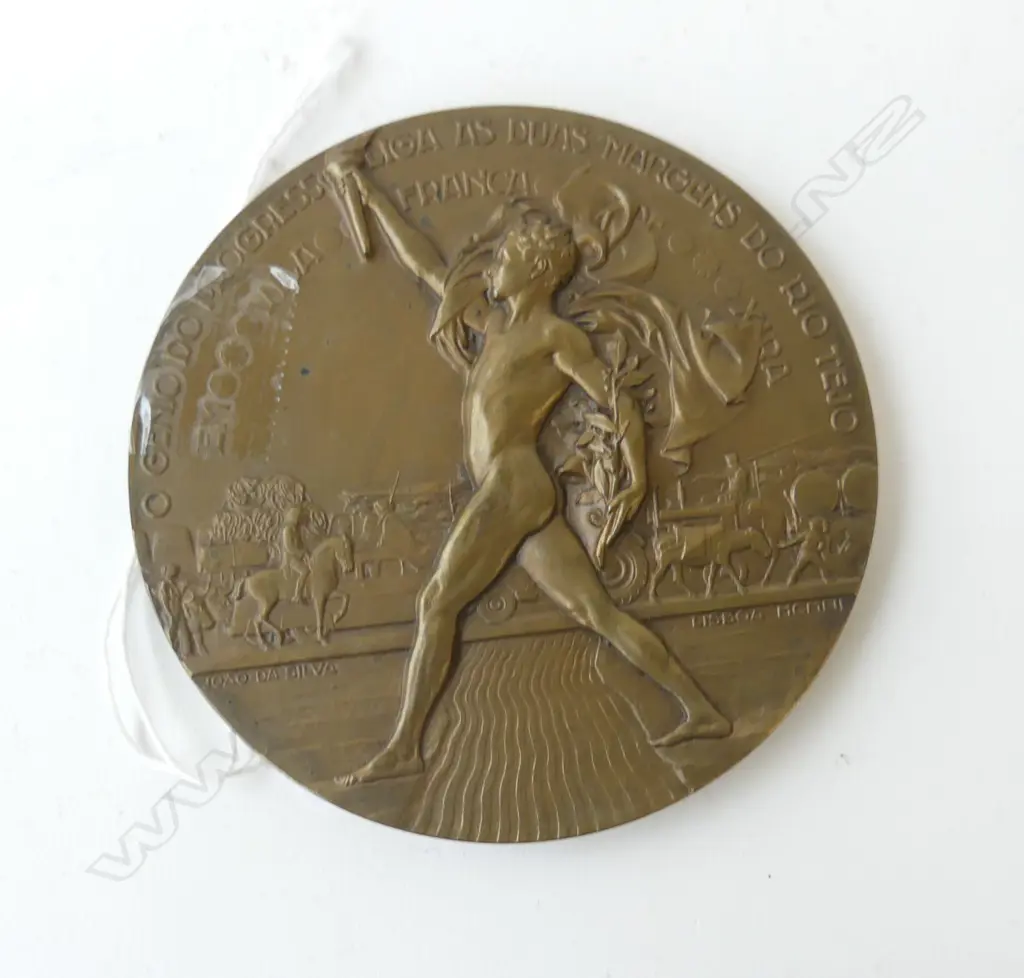 BRONZE TOKEN, PONTE MARECHAL CARMONA 90mm dia Image 1++