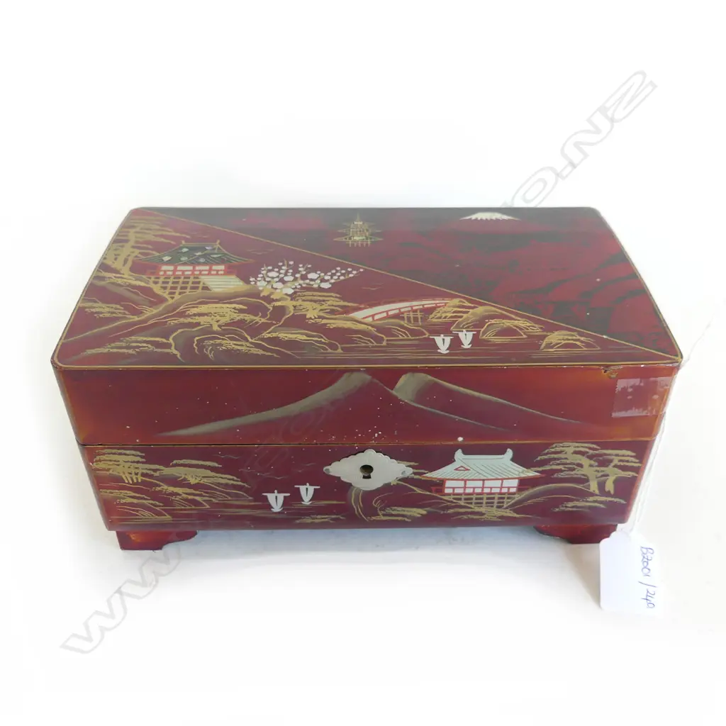 JAPANESE JEWELLERY BOX W.225mm Image 1++