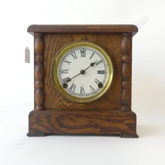 OAK SESSIONS USA MANTLE CLOCK H250 L240MM