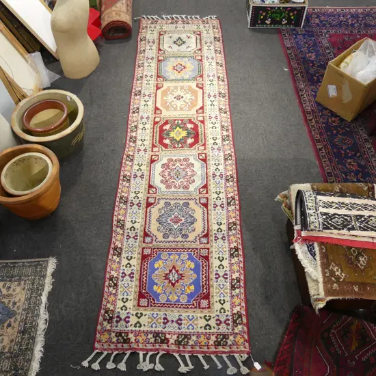 HAND KNOTTED WOOL PILE RUNNER 3000x800mm