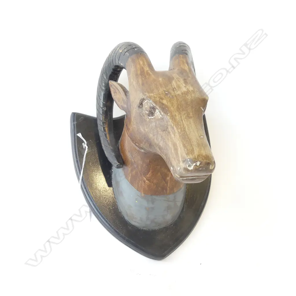 CARVED WOOD RAMS HEAD  WALL SHEILD H300MM Image 1++